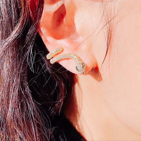 Snake Cuffed Earring - RIGHT EAR - Picture 3 of 3